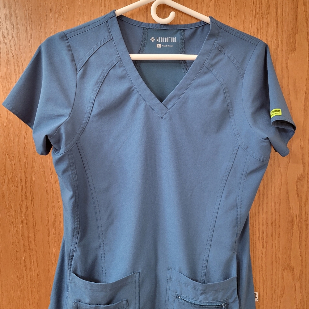 Med couture scrub set medium - Picture 3 of 3